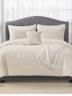 Mainstays Cream Quilted Comforter Set